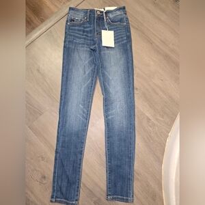 Nwt Kancan jeans